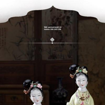 TƯỢNG SỨ HẰNG NGA VÀ THỎ NGỌC